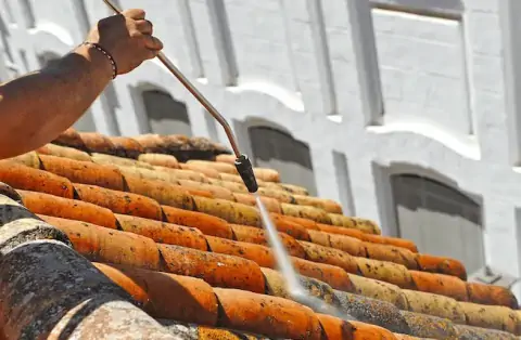 Nettoyage de toitures - Scrignac